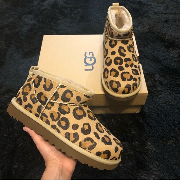 UGG Shoes - UGG animal print fur wool calf ankle boots booties shoes women’s 9 new in box